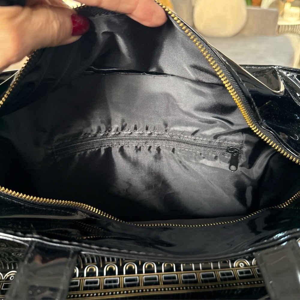 Harrods Large PVC Patent Leather Black & Gold Tote Bag - Picture 9 of 9